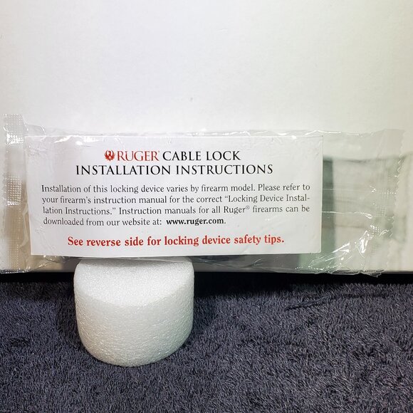 RUGER ***REGISTERED TRADEMARK *** 15 INCH CABLE LOCK NEW IN FACTORY PACKAGE - Picture 2 of 2